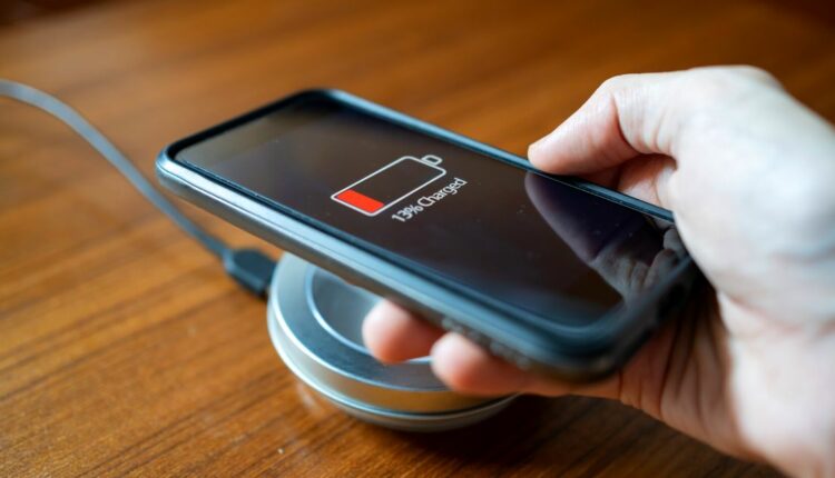 Carregando celular